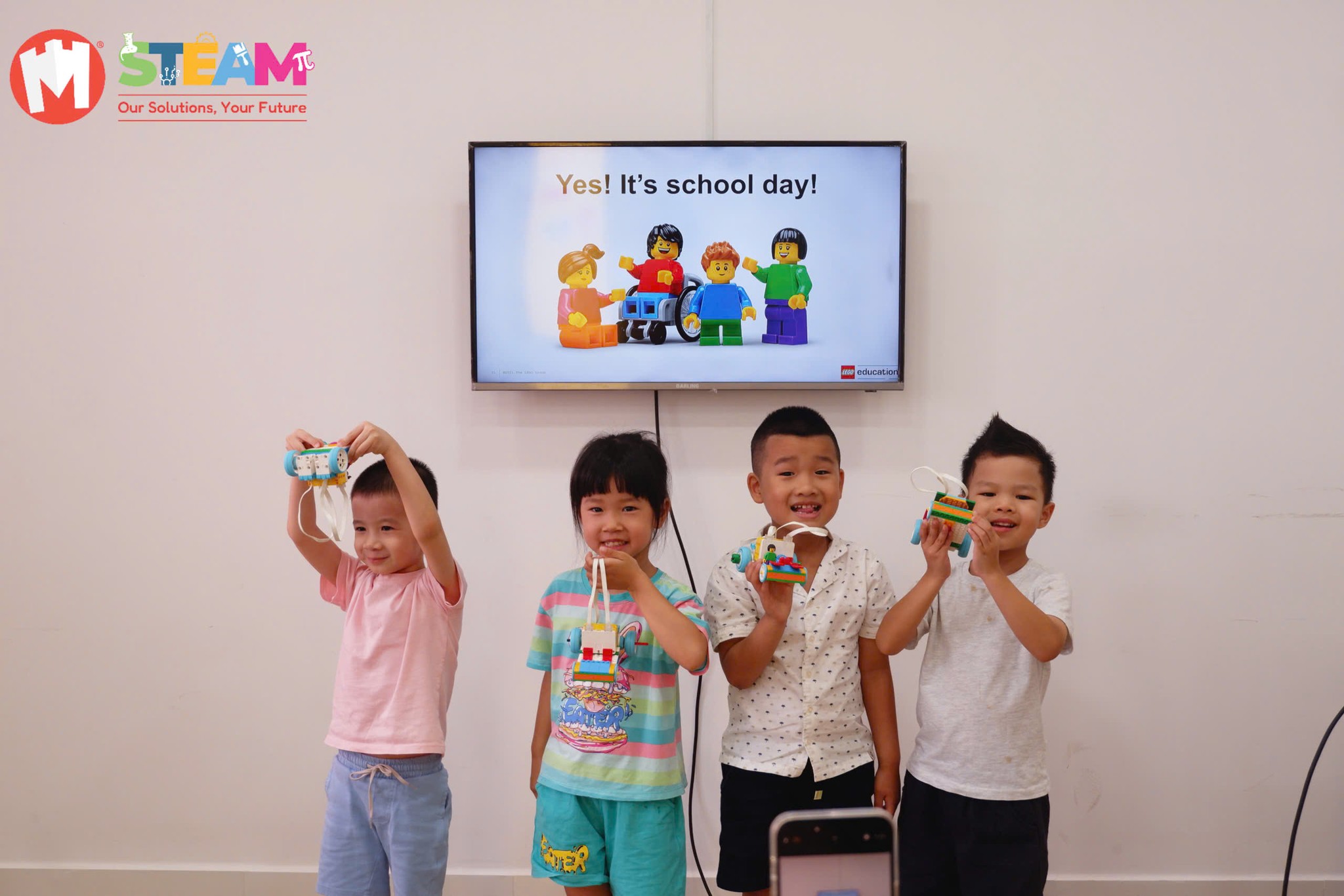 robotacon-fll-kham-pha-robot-qua-nhung-thu-thach-1